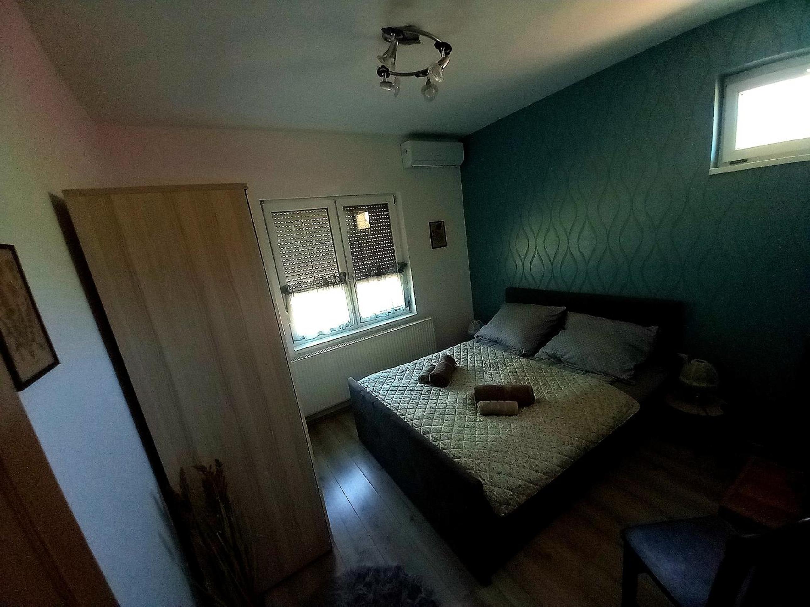 Akácvirág Airport Viki Apartman