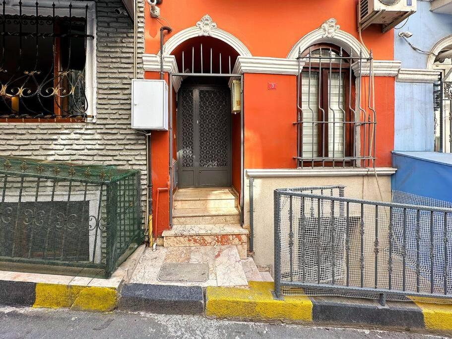 Triplex in Taksim Square with 4 Bedroom