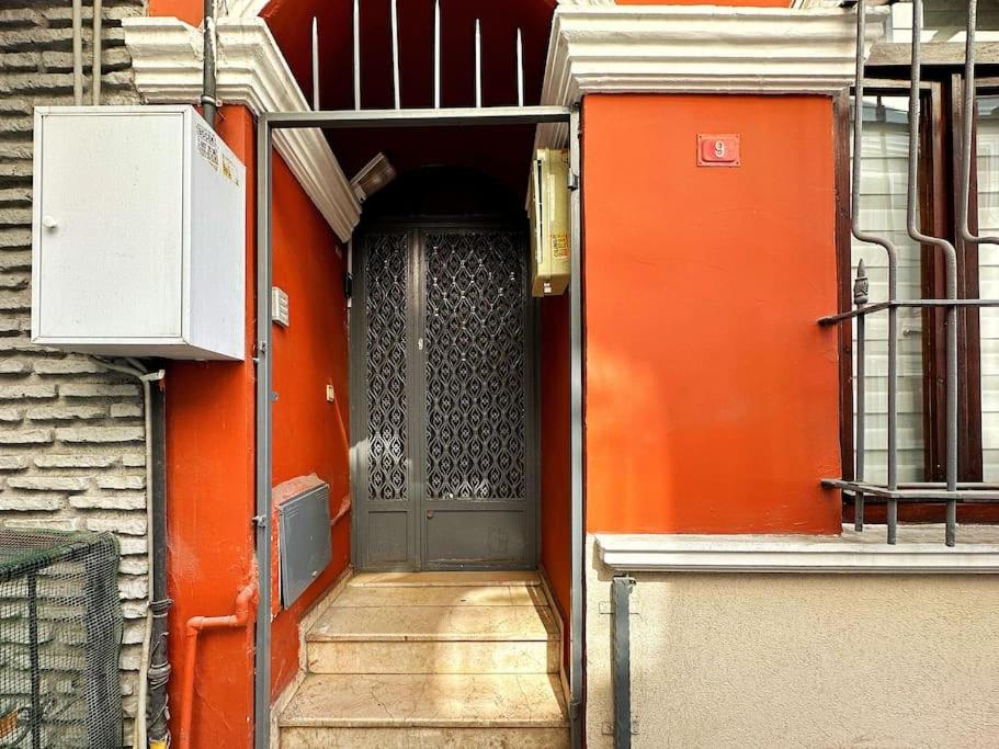 Triplex in Taksim Square with 4 Bedroom