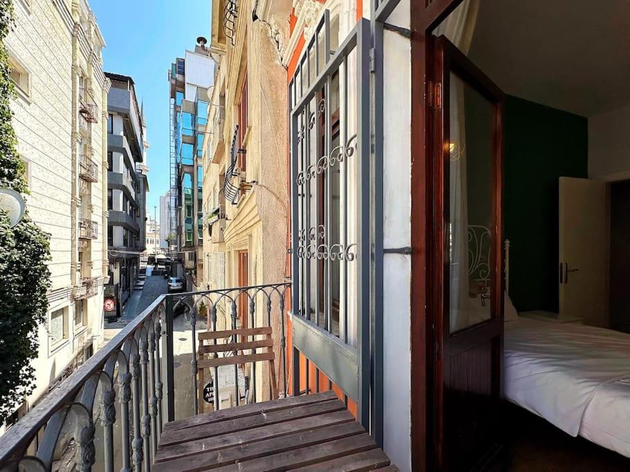 Triplex in Taksim Square with 4 Bedroom