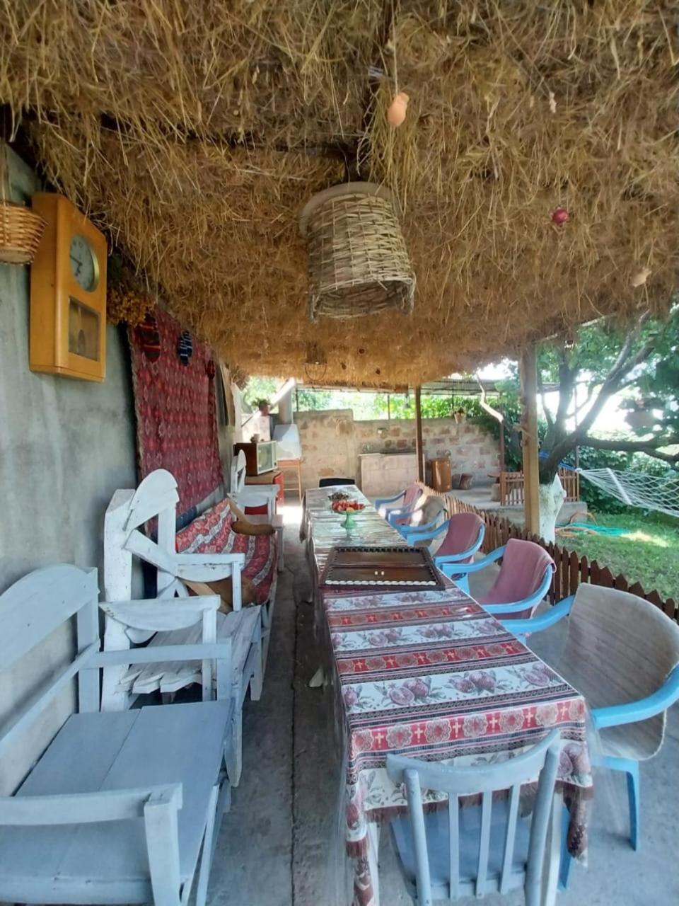 Em&Ri Guest House in Odzun