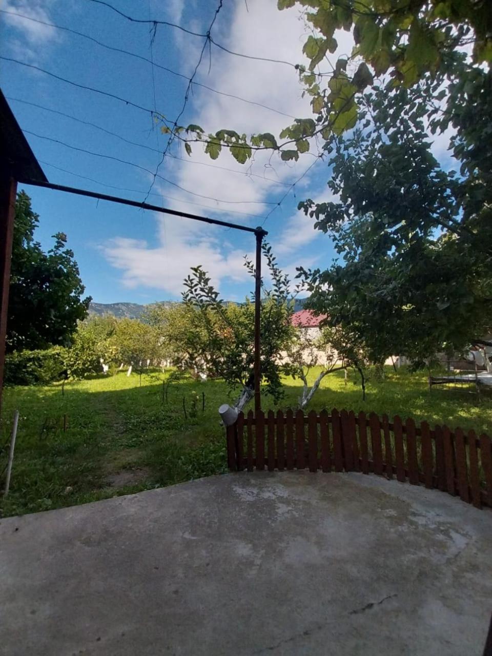 Em&Ri Guest House in Odzun