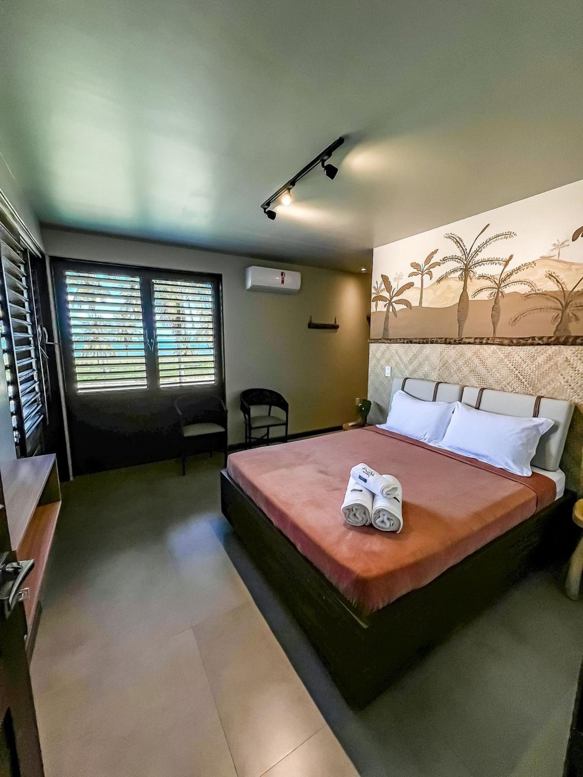 Casa com Ofurô, Piscina Aquecida e Cozinheira
