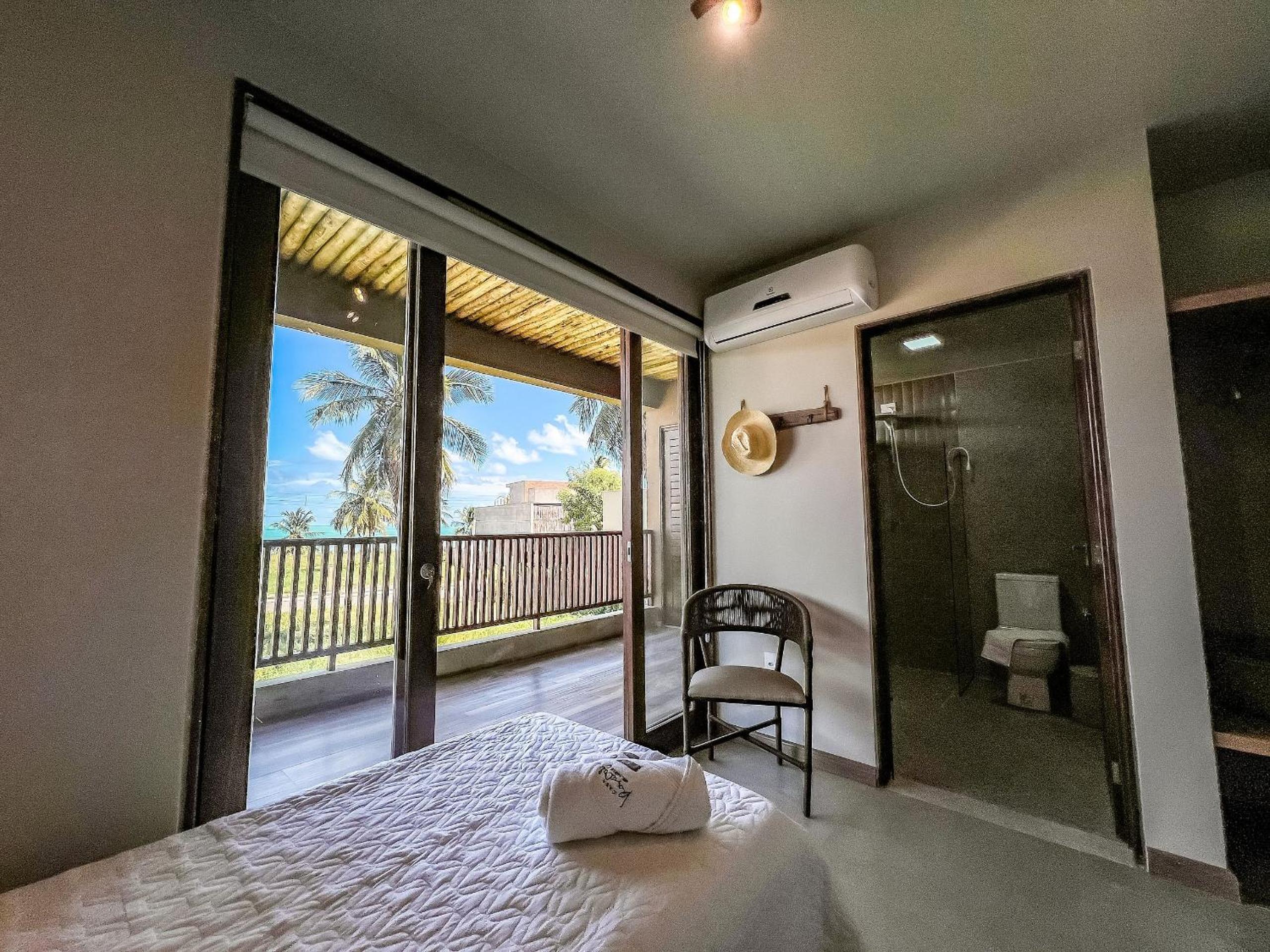 Casa com Ofurô, Piscina Aquecida e Cozinheira