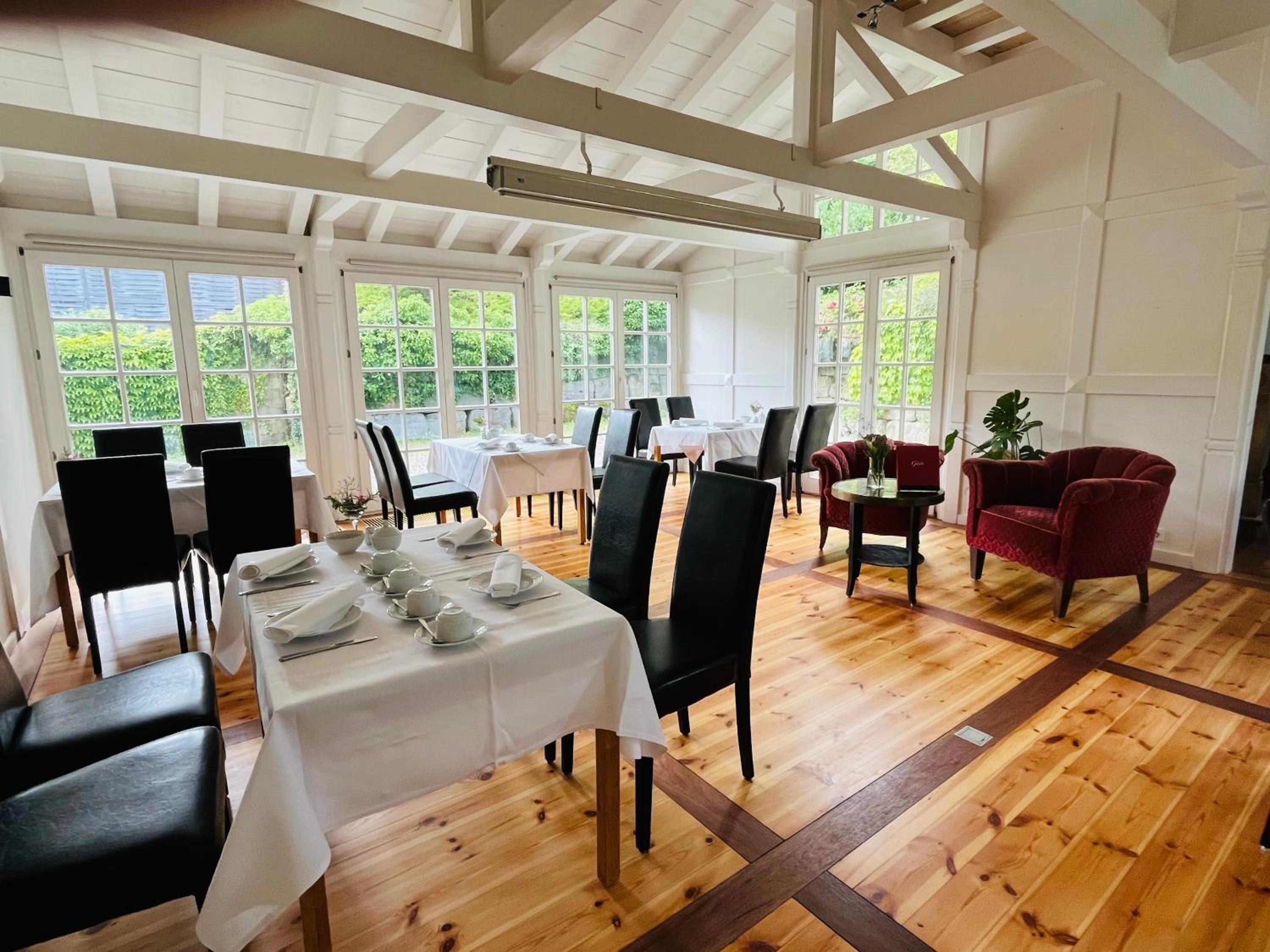 Hotel Hahn Gondelsheim