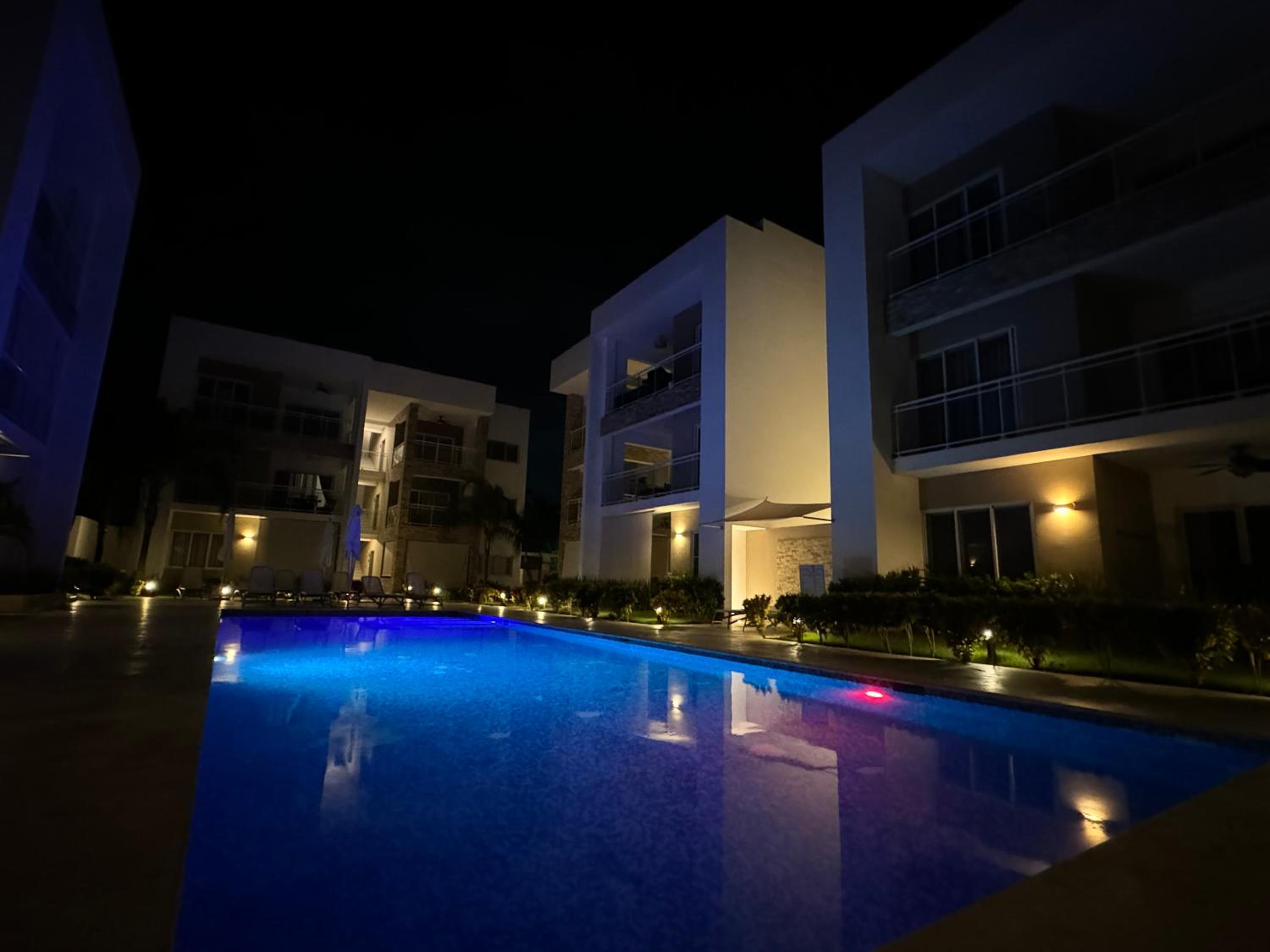 Casa Mulata Paseo del Mar Pool & Playa view 2