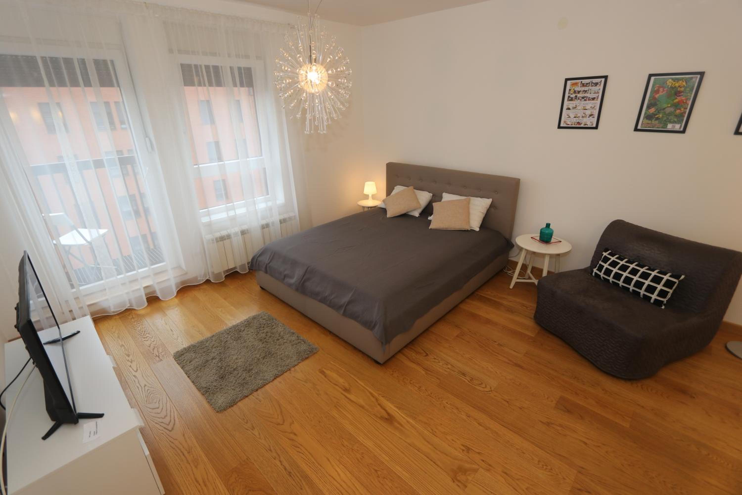 Savada Delta City - stan na dan Novi Beograd view 3
