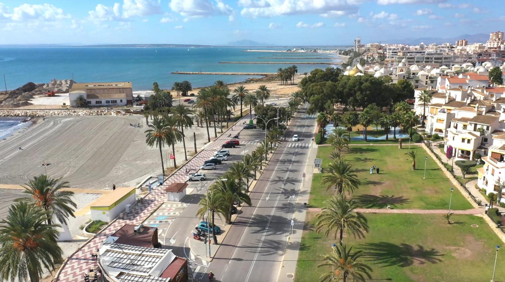 rentafive - Playa Levante - Reformado - Ascensor