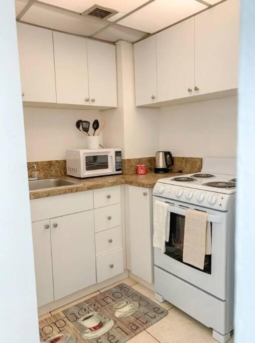 1402- Oceanfront 1BR & 1 Bath Retreat with Stunning Views view 2