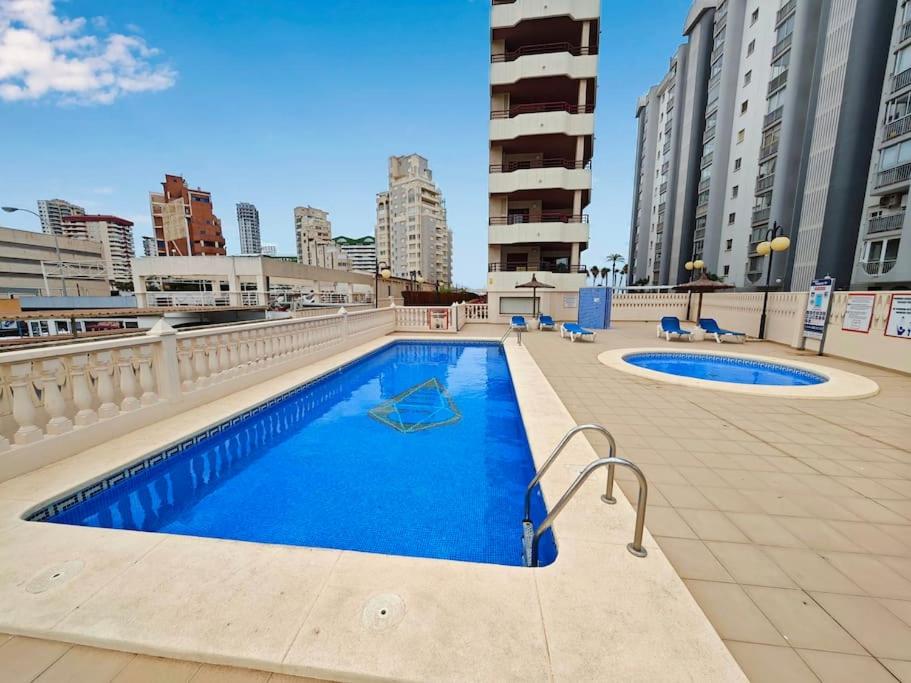 Atico apartamento en primera línea