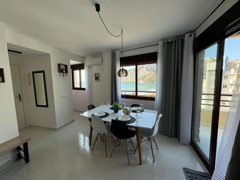 Atico apartamento en primera línea