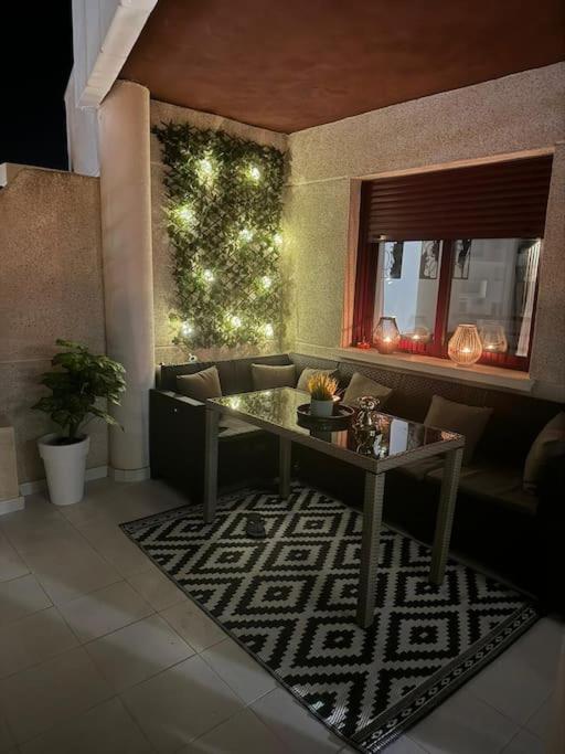 Atico apartamento en primera línea