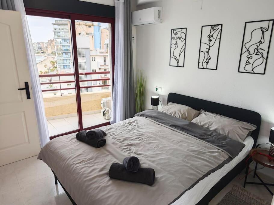 Atico apartamento en primera línea