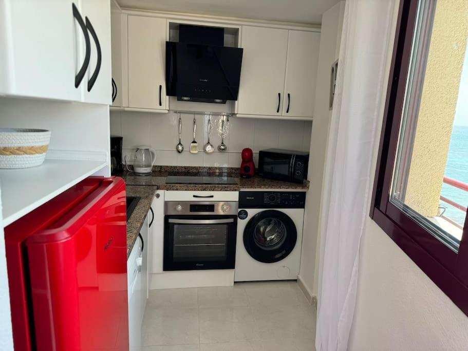 Atico apartamento en primera línea