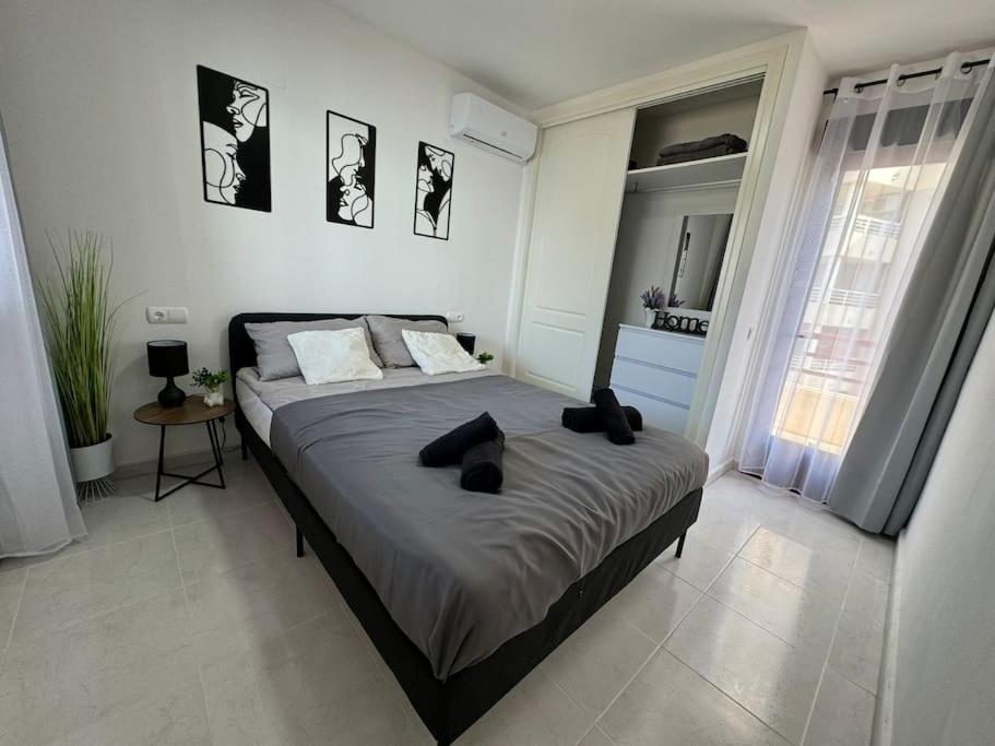 Atico apartamento en primera línea