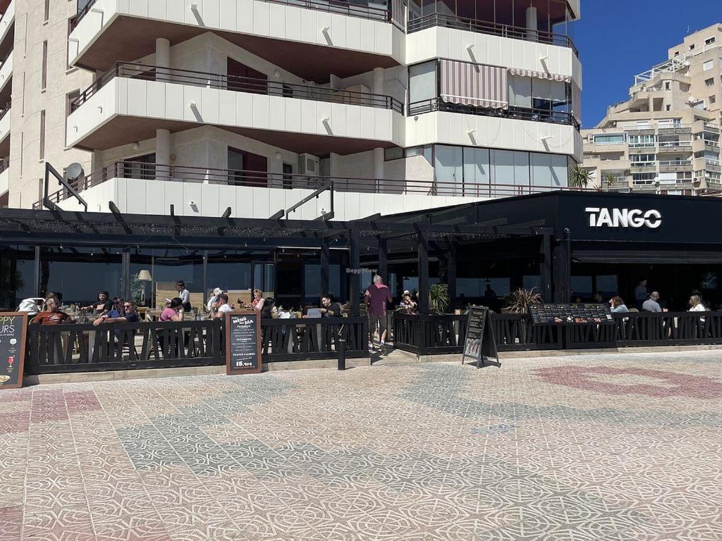 Atico apartamento en primera línea