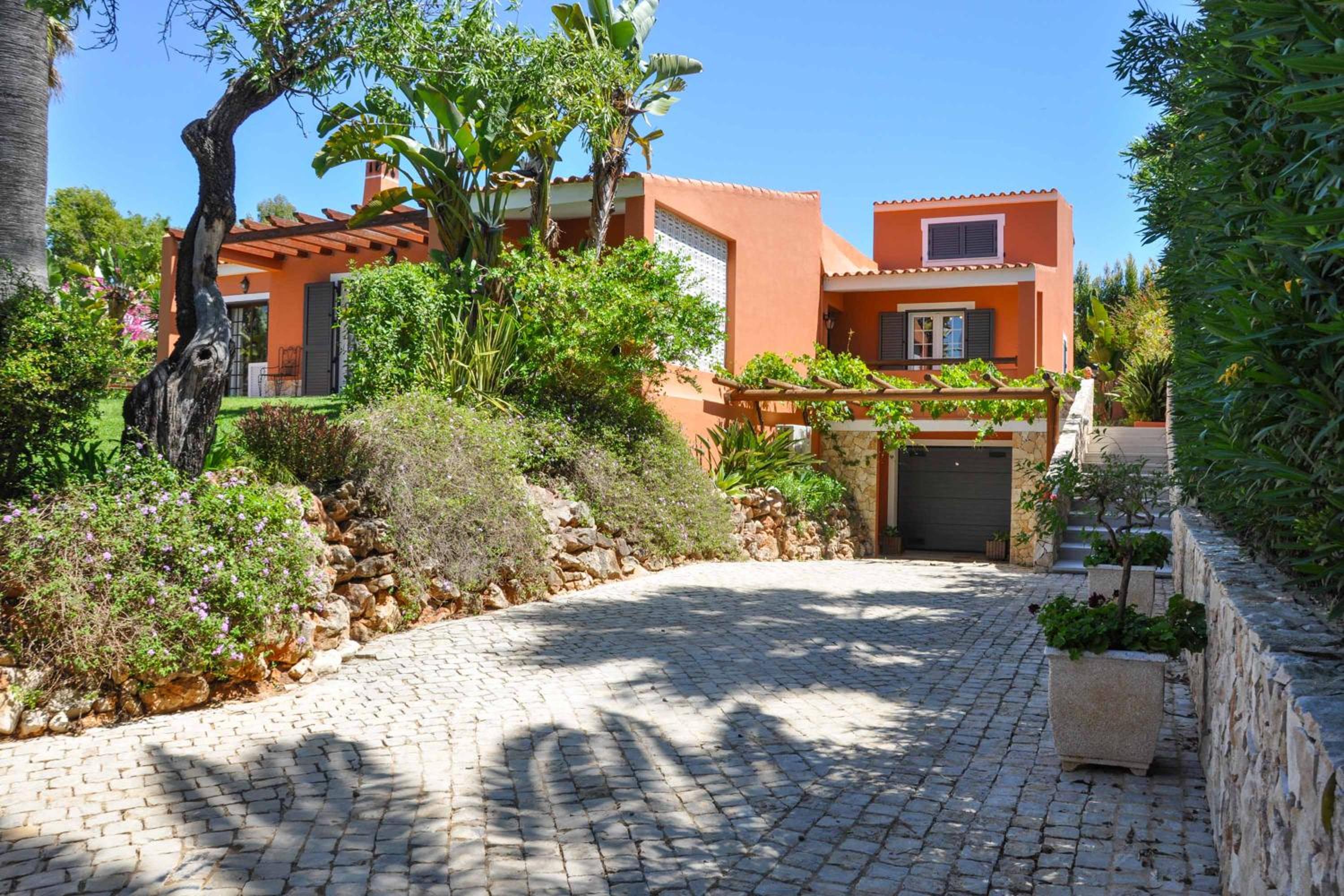 Villa Cari Golf
