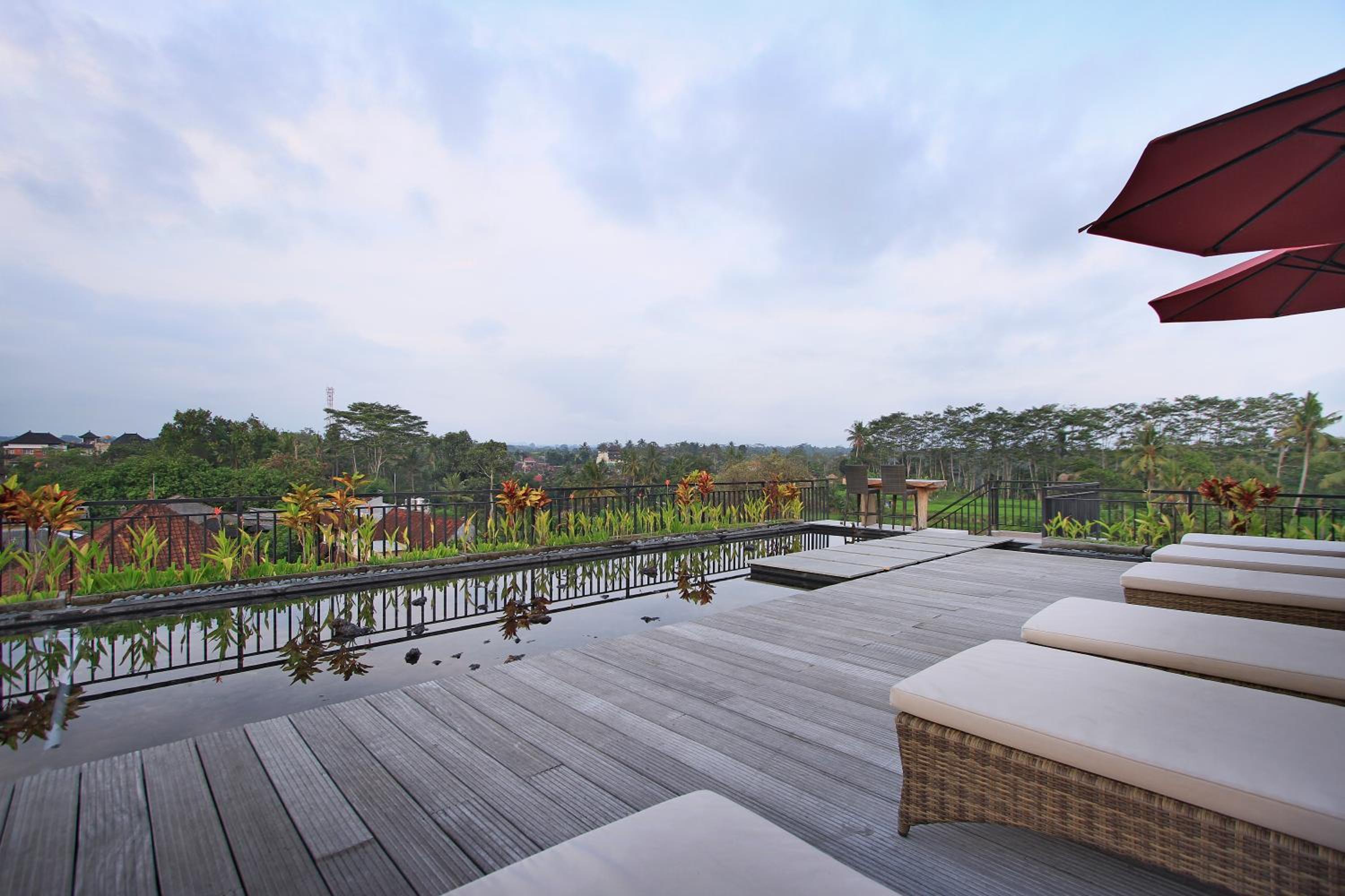 Puri Padma Hotel