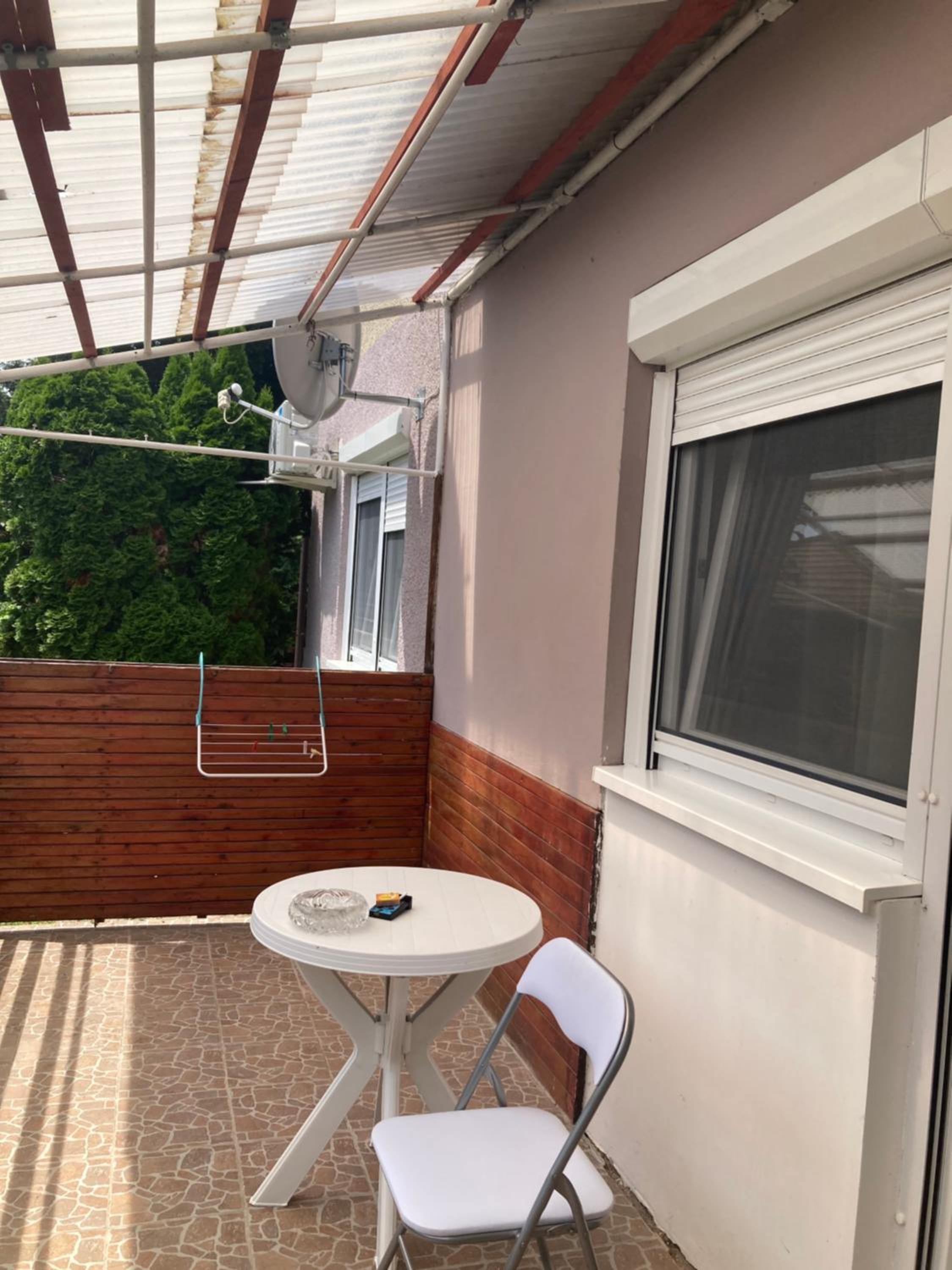 Lótusz Apartman
