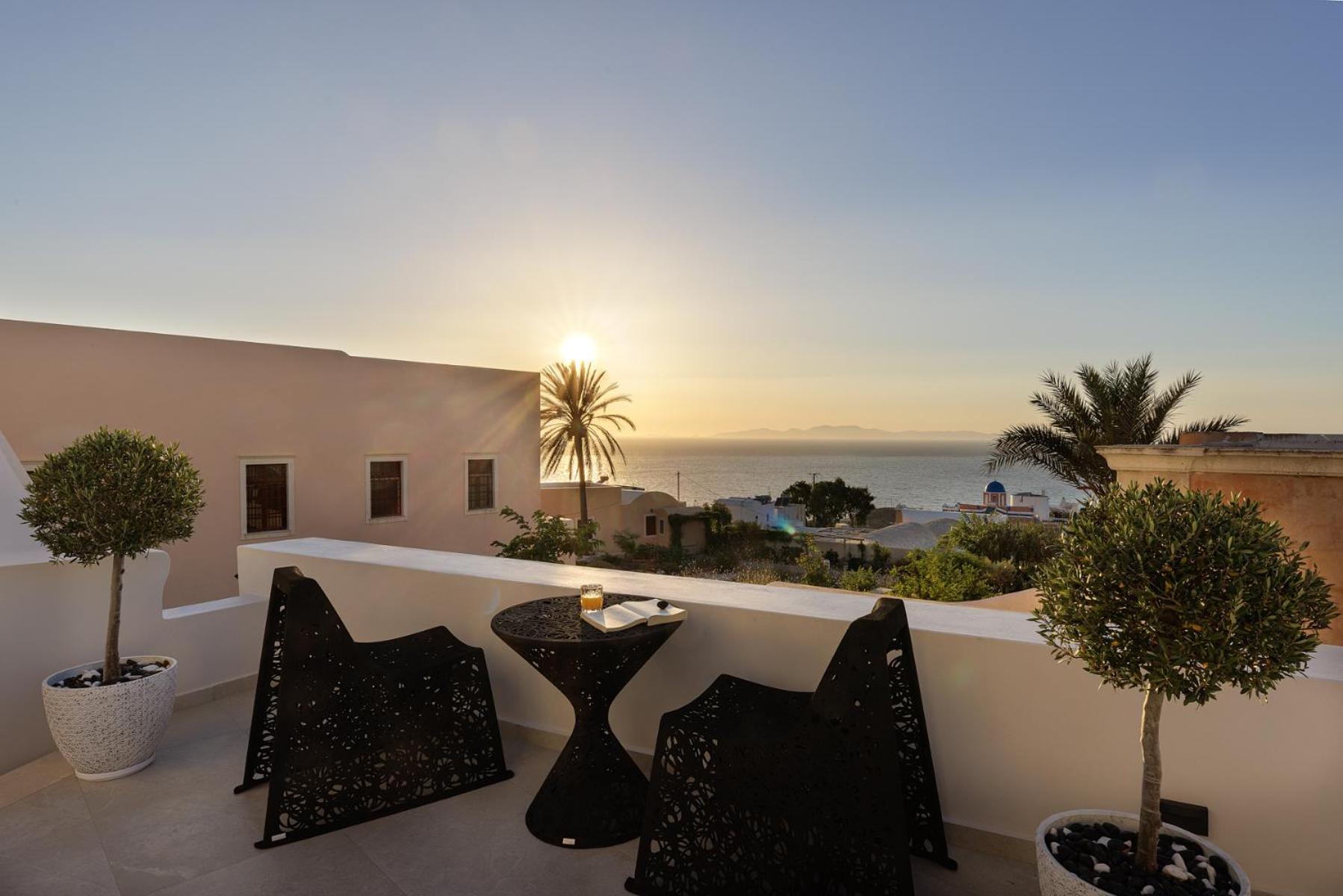 Oia Vacations - La Madeleine - Property Image 43