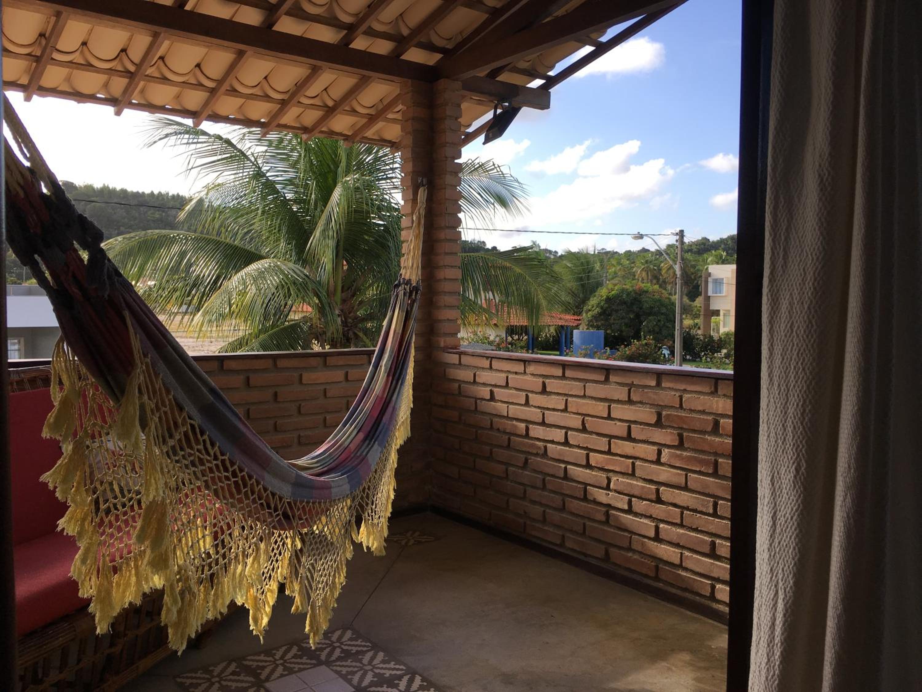 Linda casa de praia com piscina e 5 suítes - Ideal para famílias - Hibiscus - Condomínio beira mar