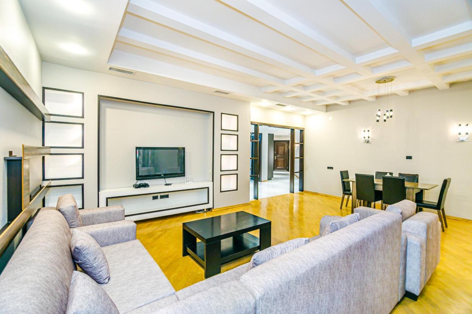 Charming Lux Apartment