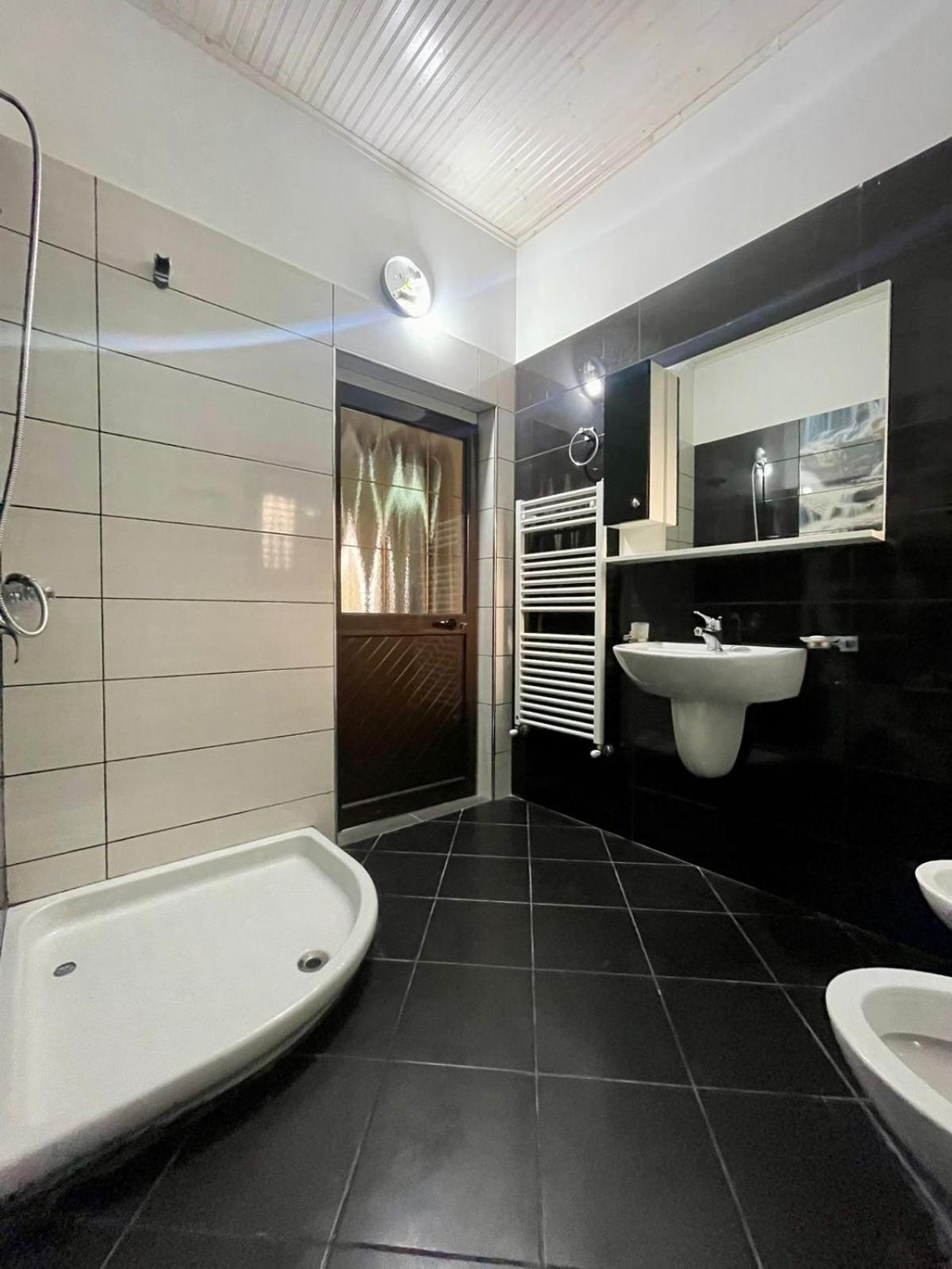 Roan Luxury Villa