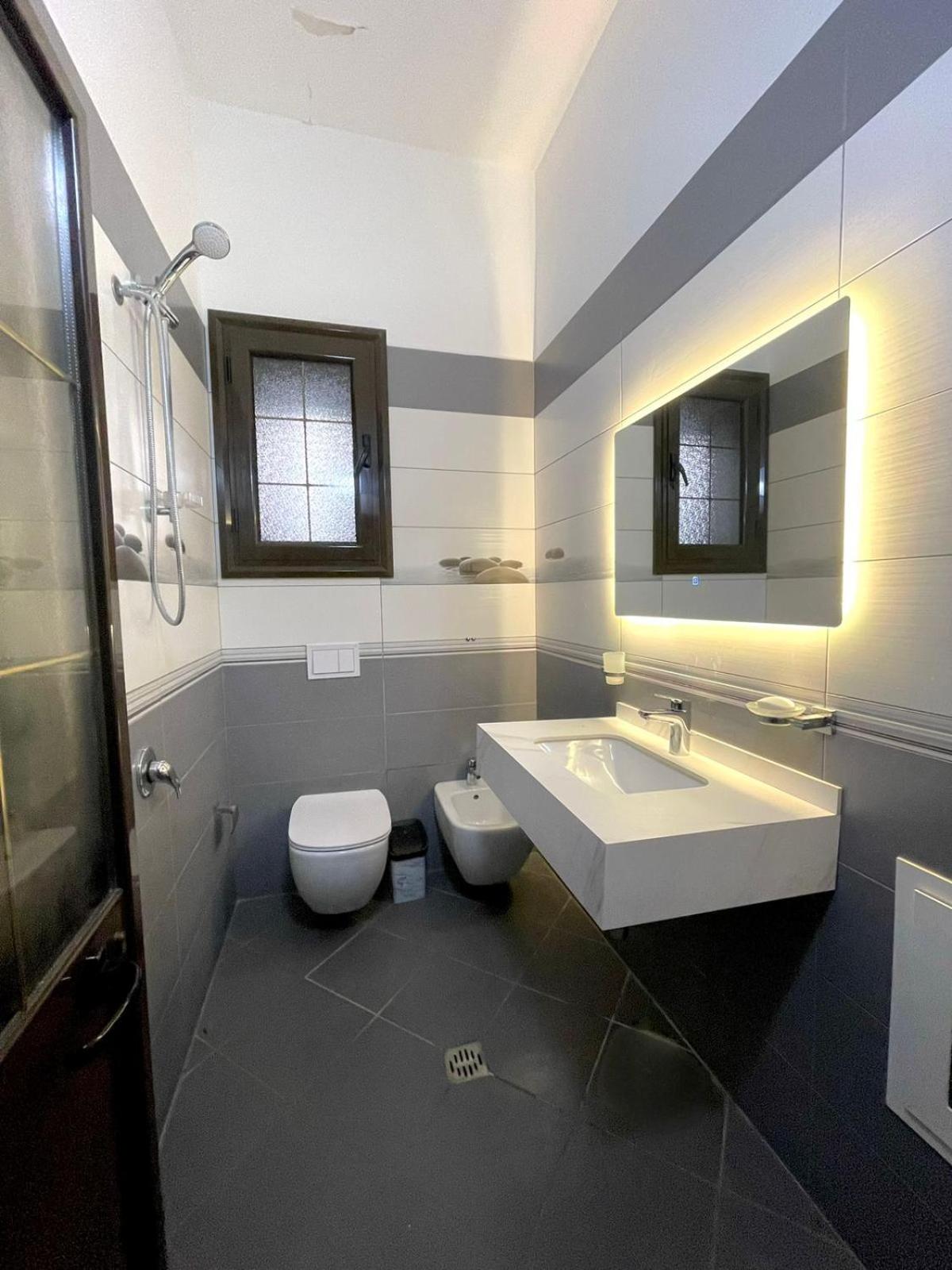 Roan Luxury Villa