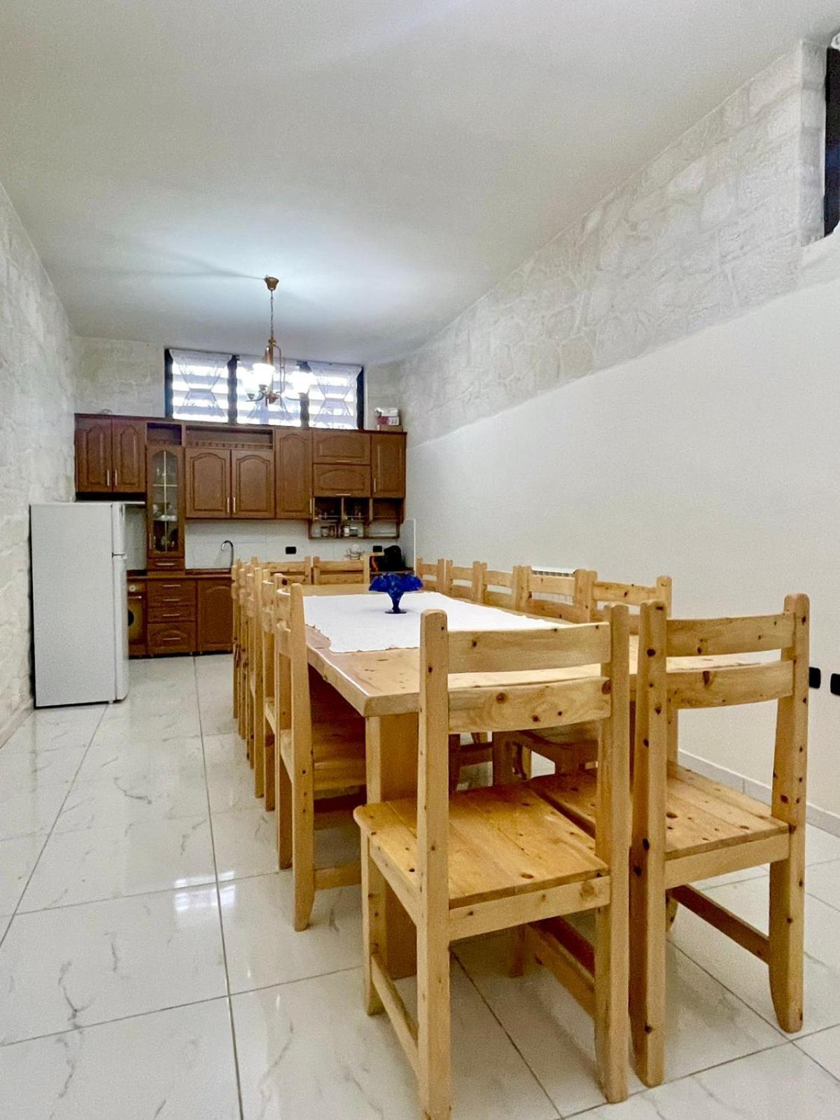 Roan Luxury Villa