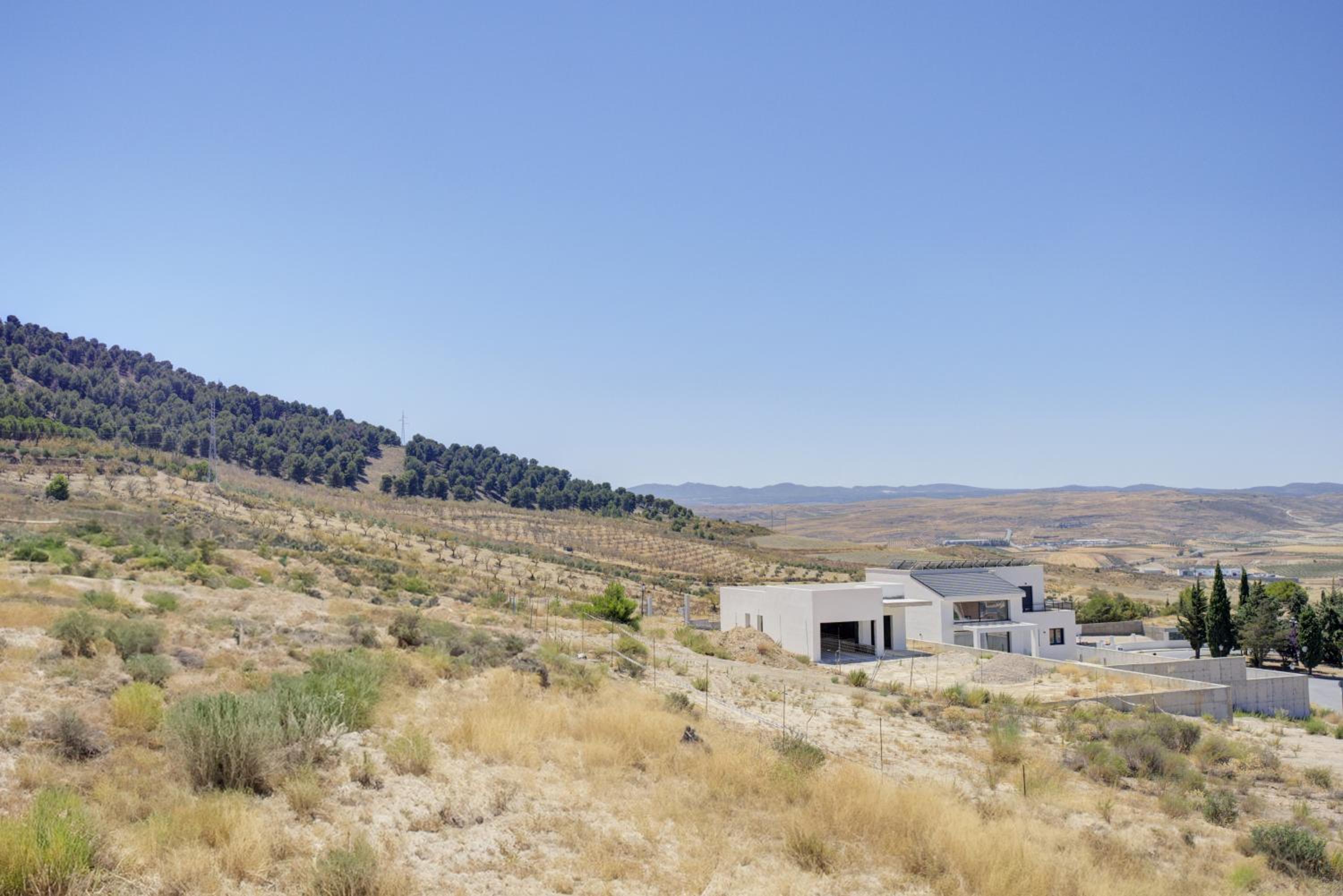 Refugio familiar con piscina y jardín privado