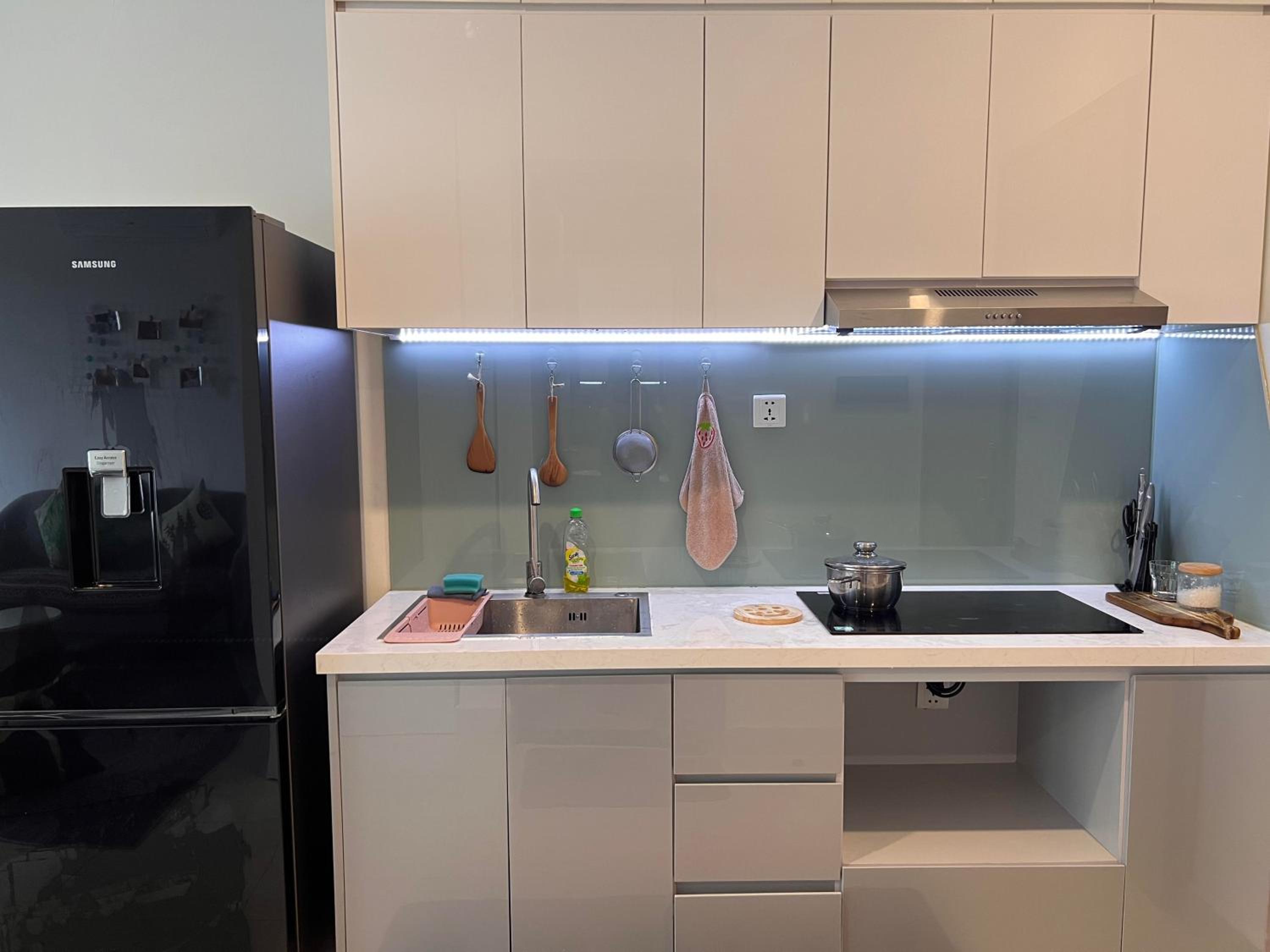 Vinhomes Grand Park Homestay-Riverside House