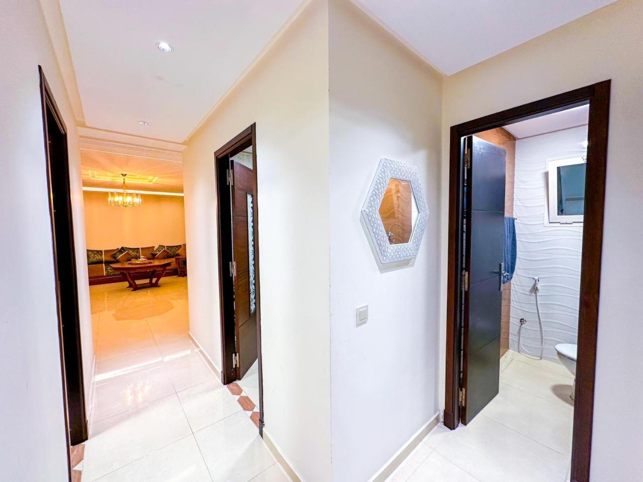 Luxoria home - Centric Flat, proximity to corniche view 3