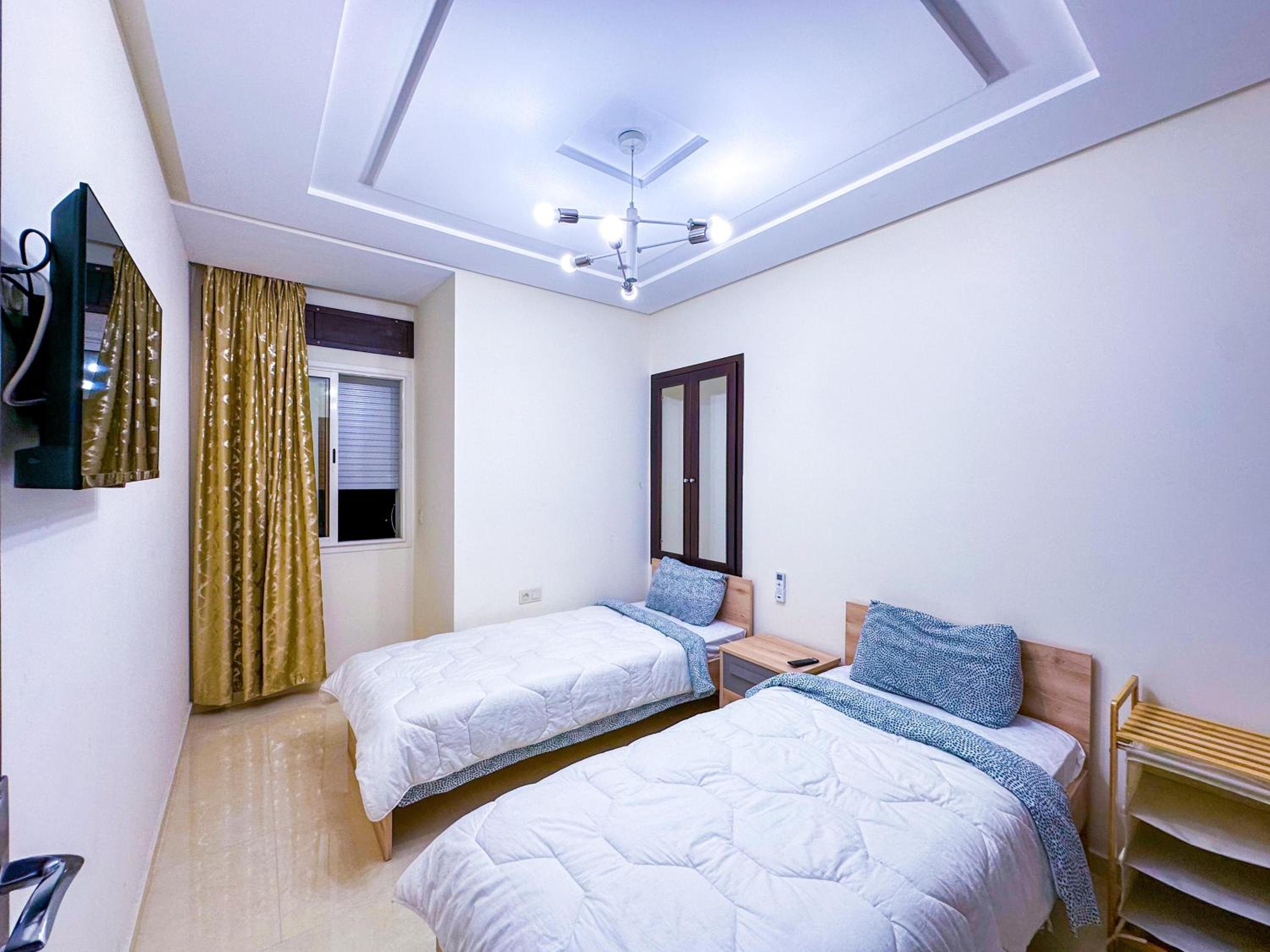 Luxoria home - Centric Flat, proximity to corniche view 4