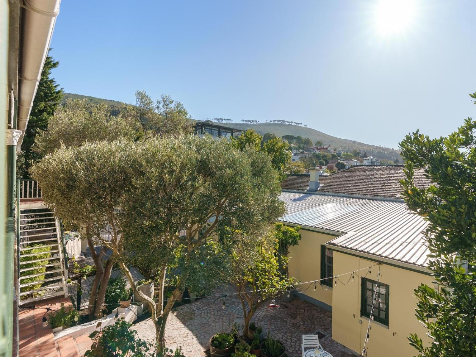 Mediterranean Villa Guesthouse