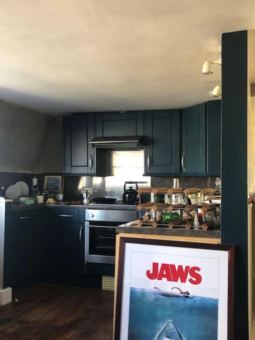 GradeII listed penthouse with Sea view view 3