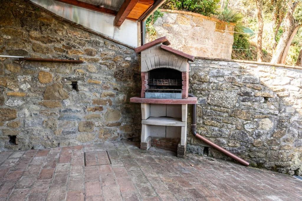 Villa Agello con Idromassaggio