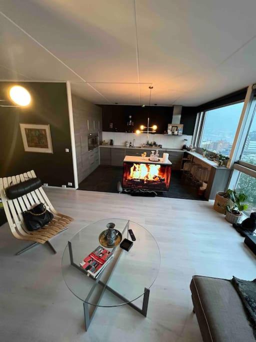 10th floor penthouse in the Heart of Tromsø view 3