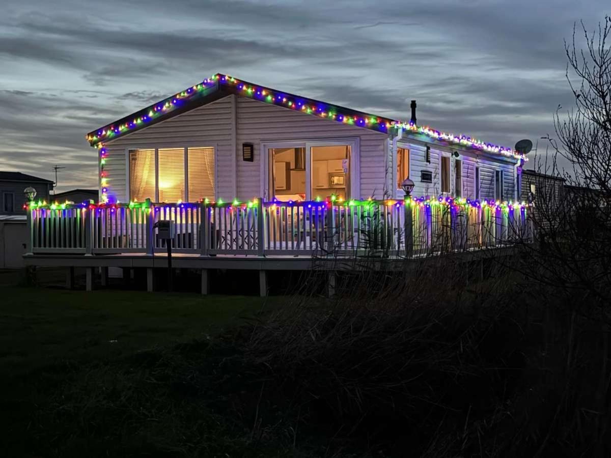 Lodge MP626 - Camber Coast Holidays Ltd view 3