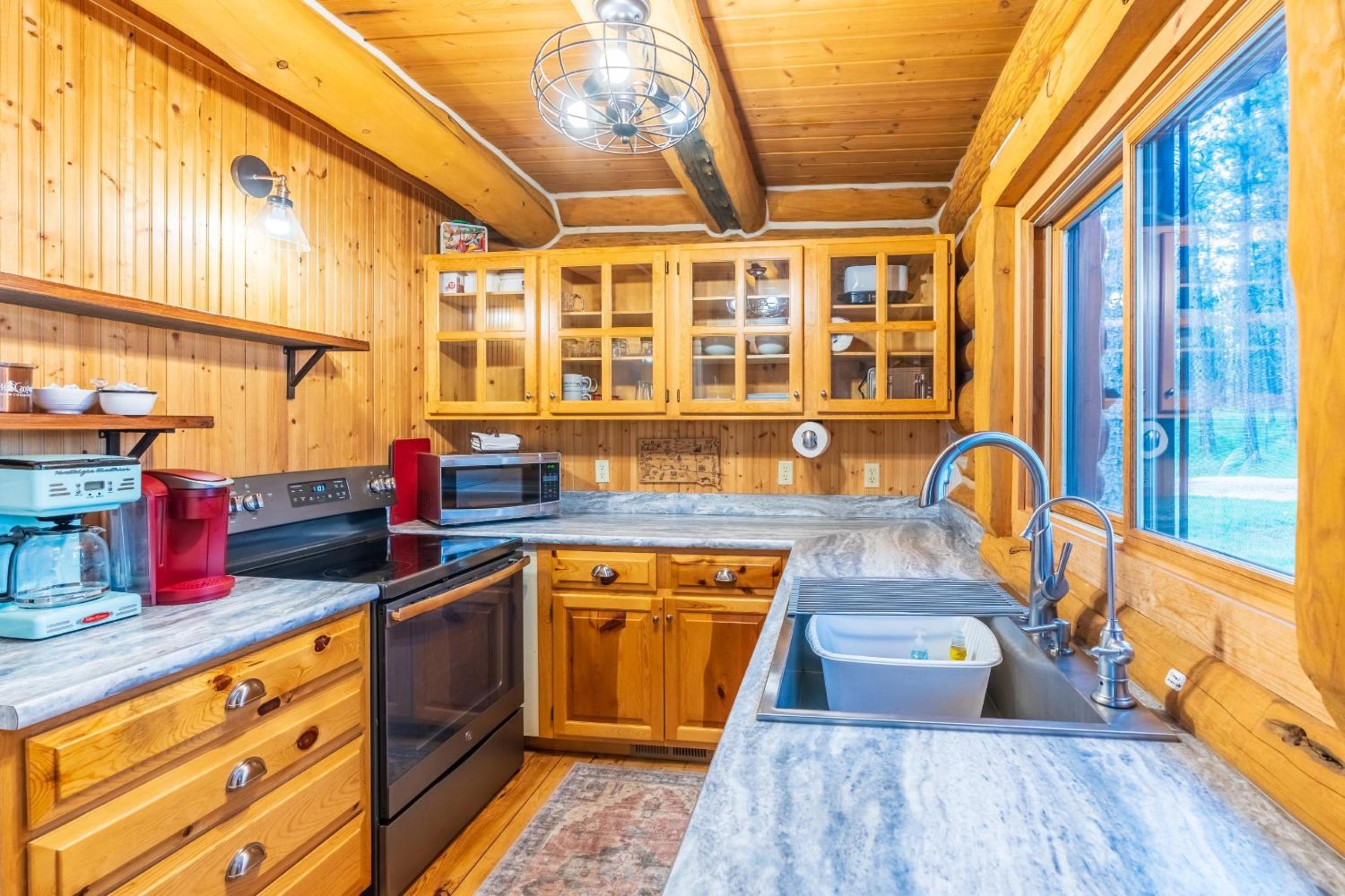 Pine Cabin