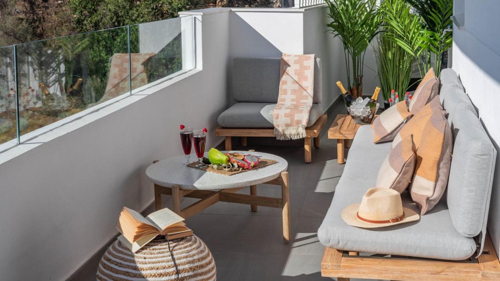 balance & terrace