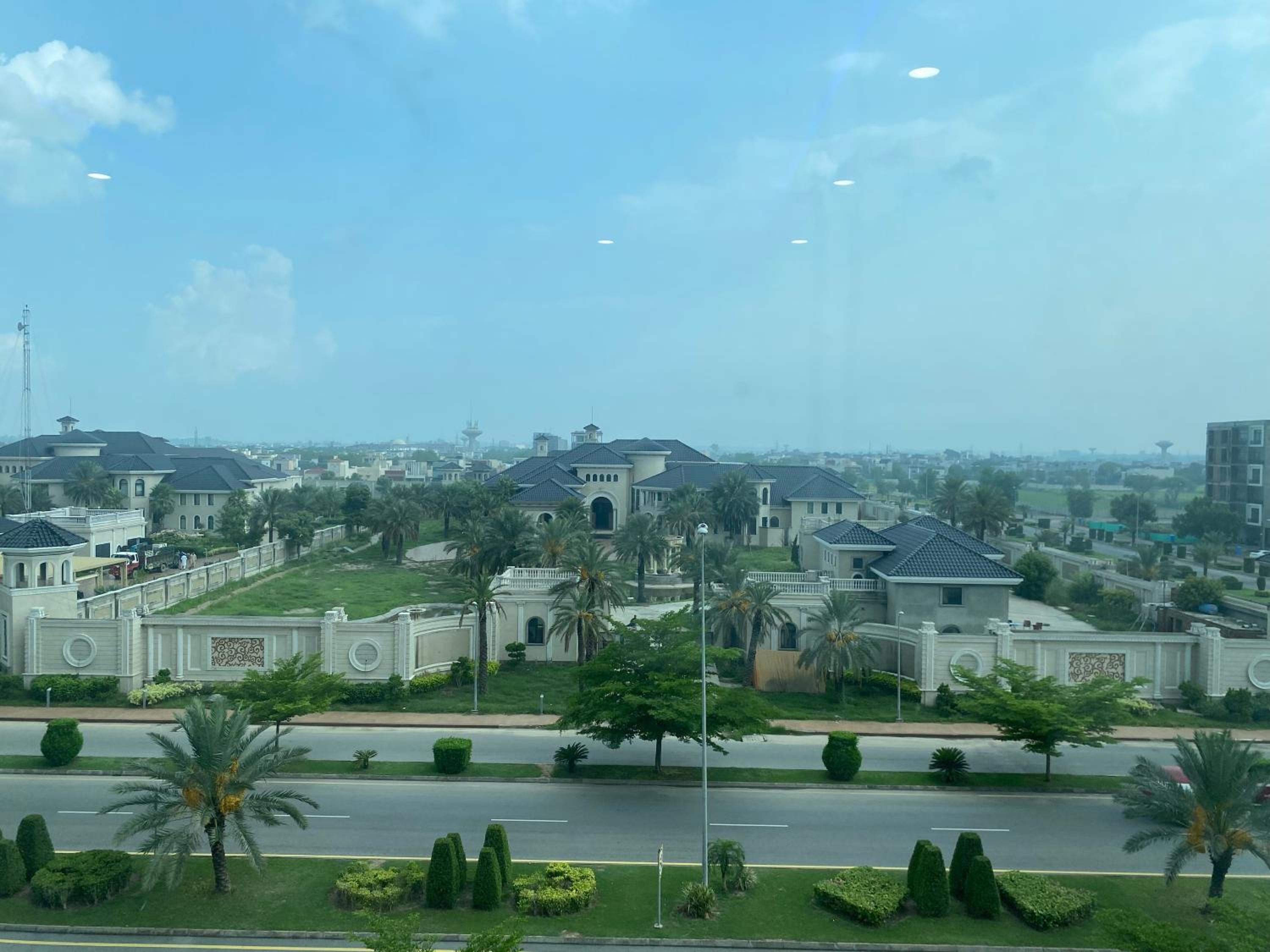 Wk suites view 3