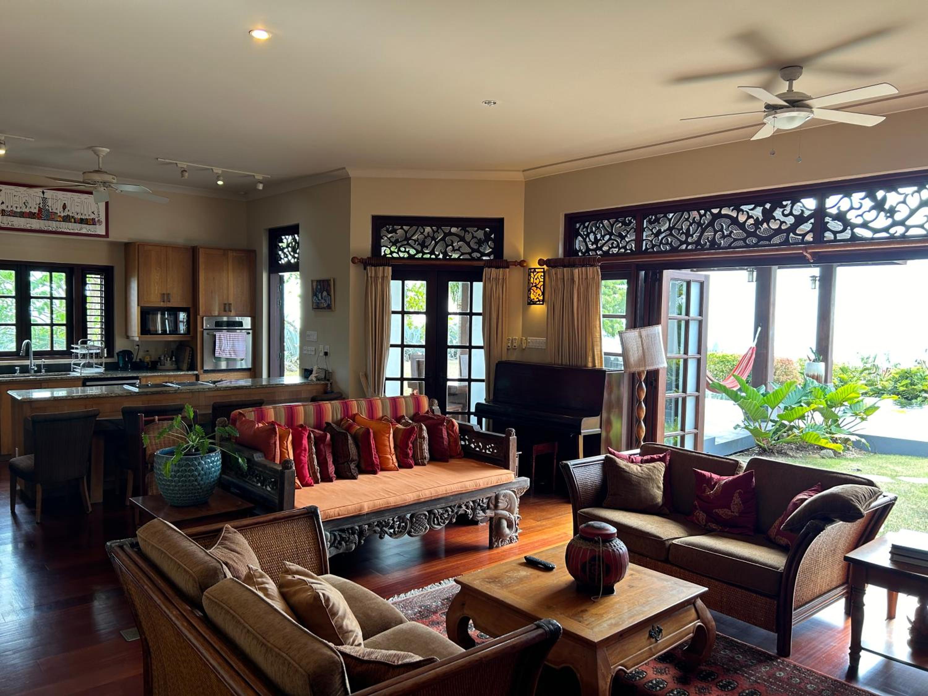 Breezin St James by Island Villas