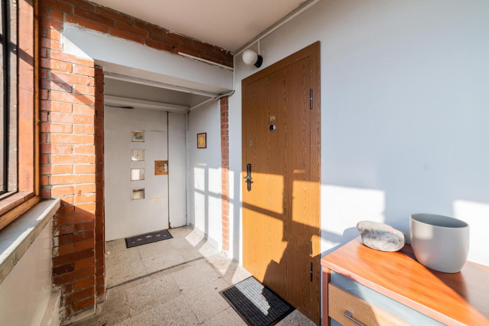 ASTeS Apartments