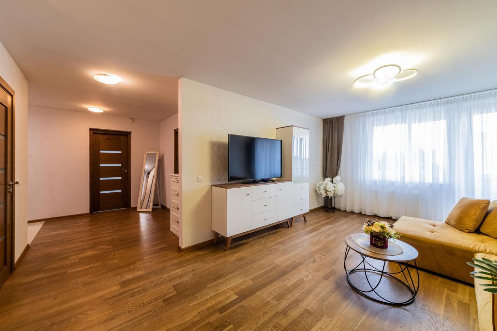 ASTeS Apartments