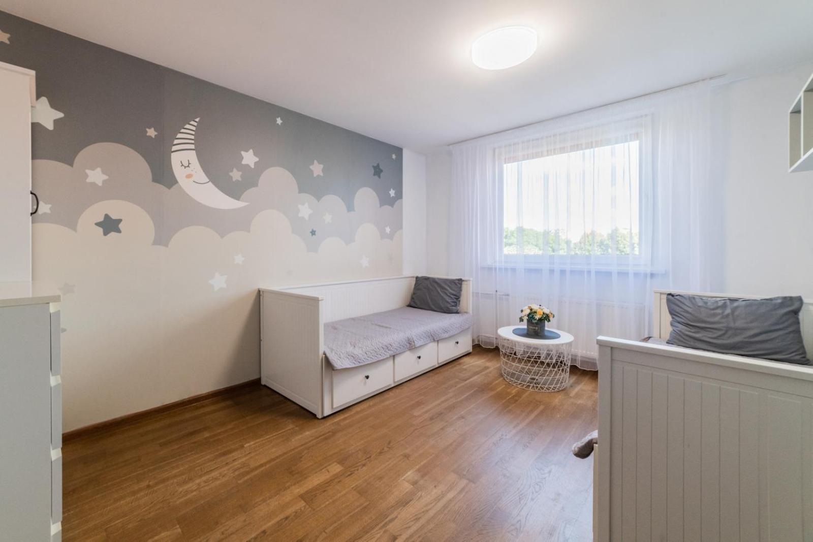 ASTeS Apartments