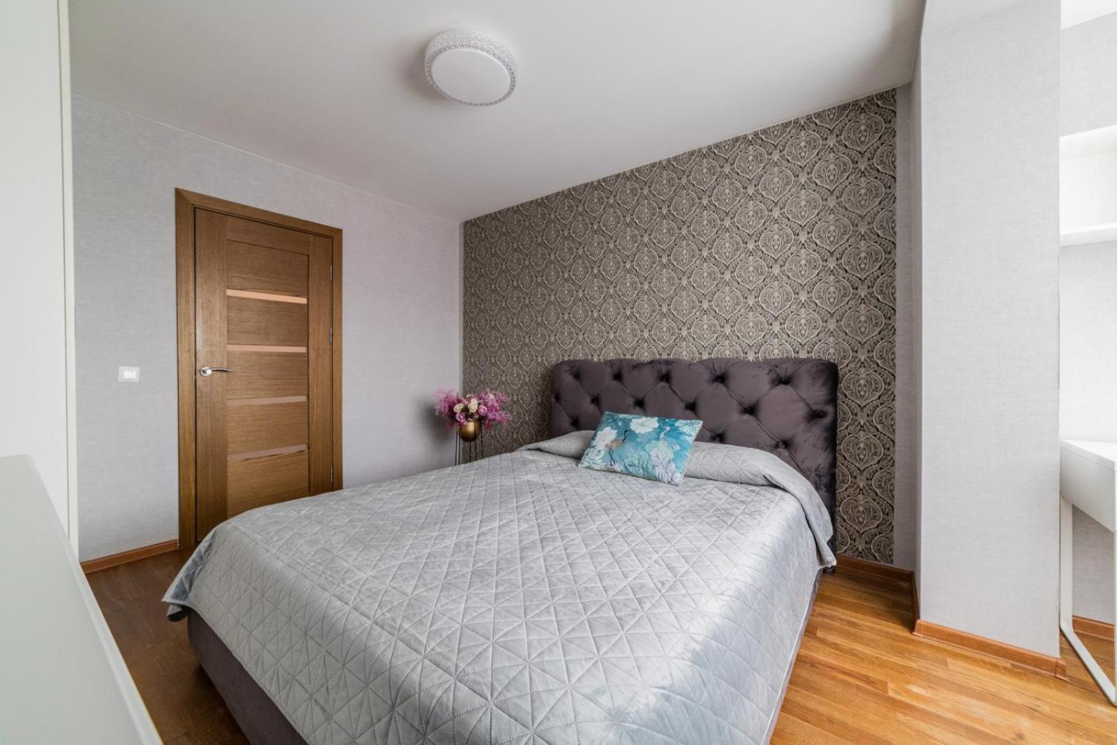 ASTeS Apartments