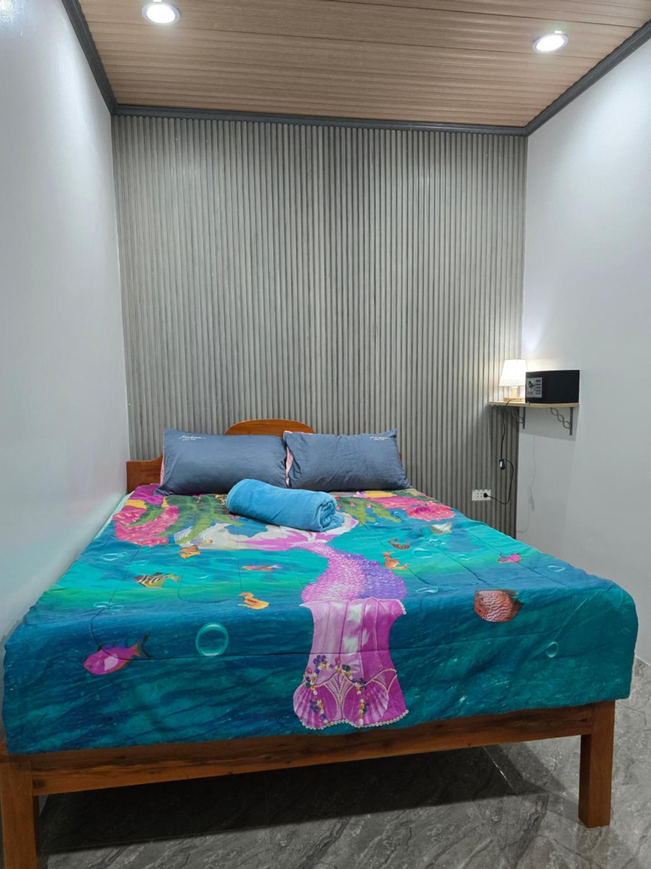 Mollucan Suite Moalboal