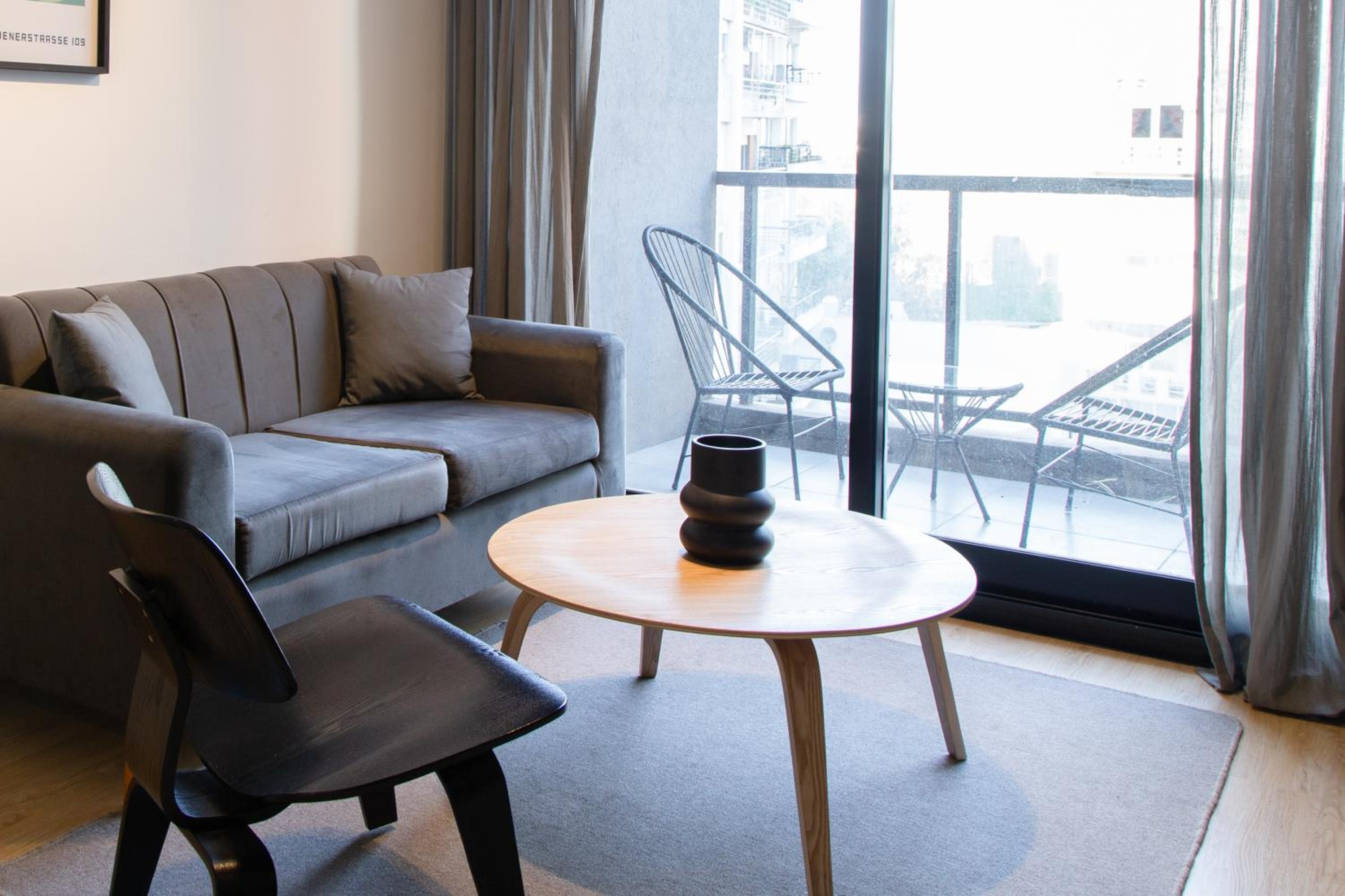 Olmo Deluxe Loft Apartment