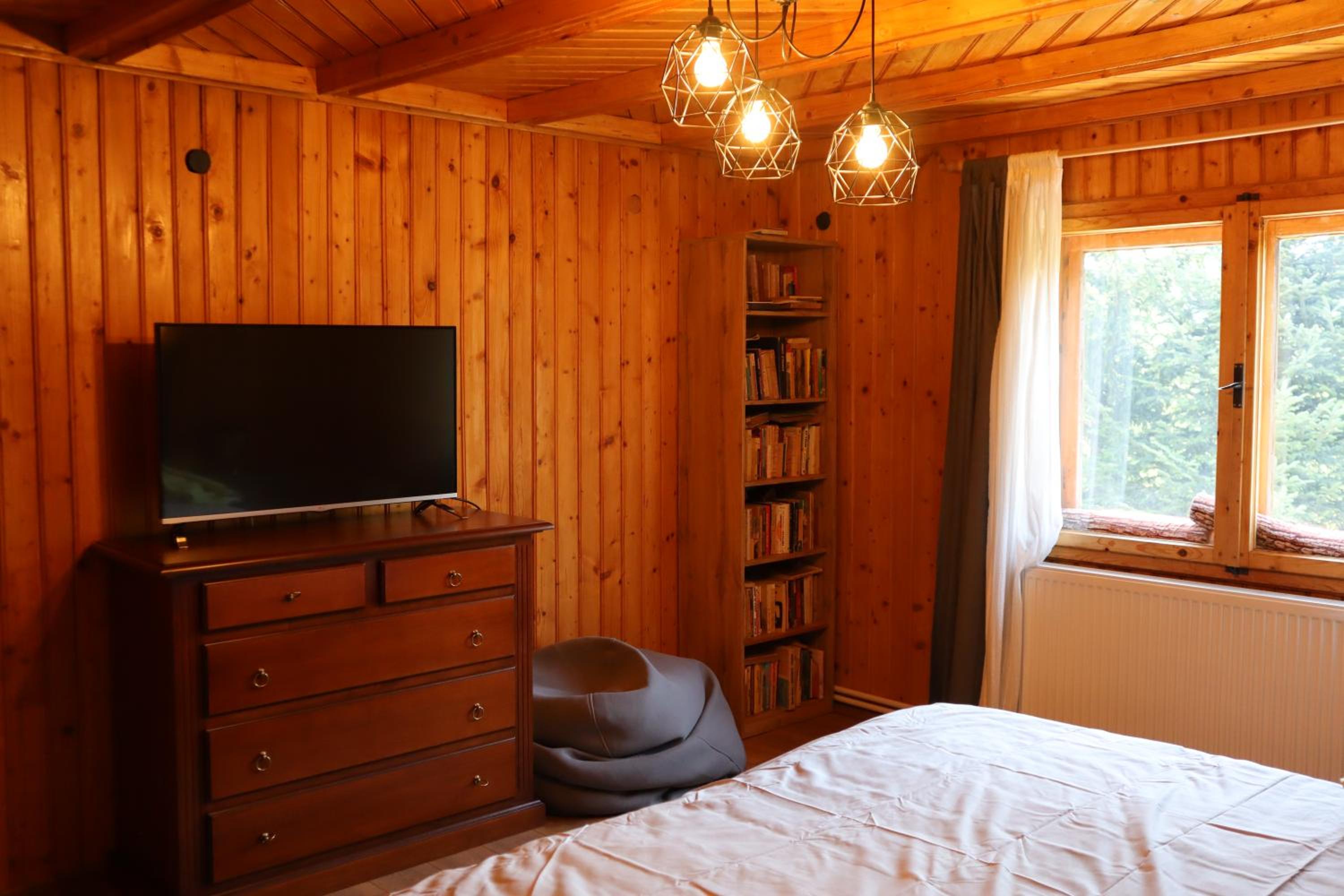 Cuibul de Munte, Cabană în Breaza view 3