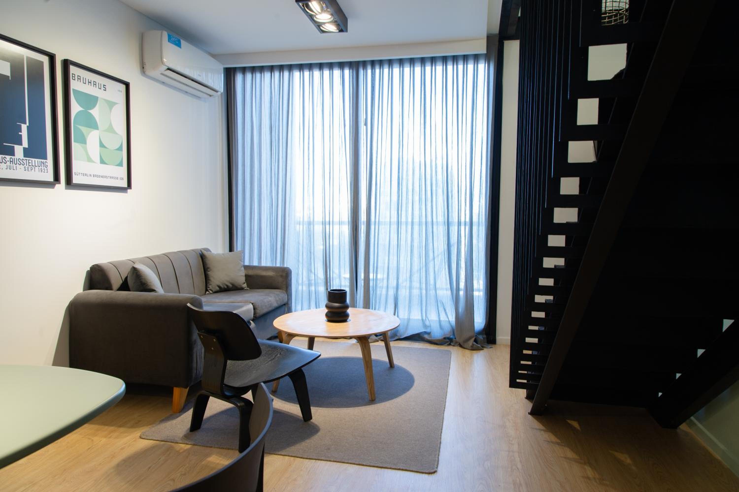 Olmo Deluxe Loft Apartment
